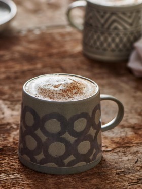 Circular Pattern Stoneware Mug Green/black | French Connection Tableware