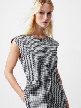 Holden Houndstooth Crew Neck Waistcoat Black/ecru | Women French Connection Co-ords