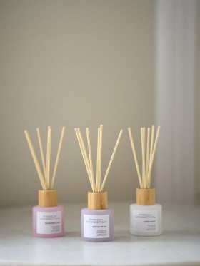 Serenity Diffuser (set Of 3) Natural | French Connection Candles And Fragrances