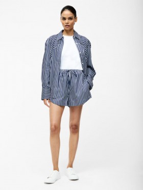 Gearrghráin Stríocacha Cadáis Alexis le Sreangáin Tharraingthe, Mara/Bán Samhraidh | Gearrghráin French Connection do Mhná