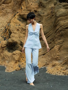  Arlette フレアレッグ トラウザーズ パウダーブルー | レディース フレンチコネクション トラウザーズ