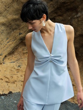  Arlette ノースリーブ Vネック トップ パウダーブルー | レディース フレンチコネクション ブラウス