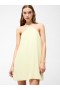  Robe mini plissée dos nu à motif soleil, jaune maïs | Robes French Connection pour femmes