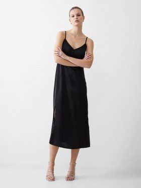  Robe nuisette en satin noir | Robes French Connection pour femmes